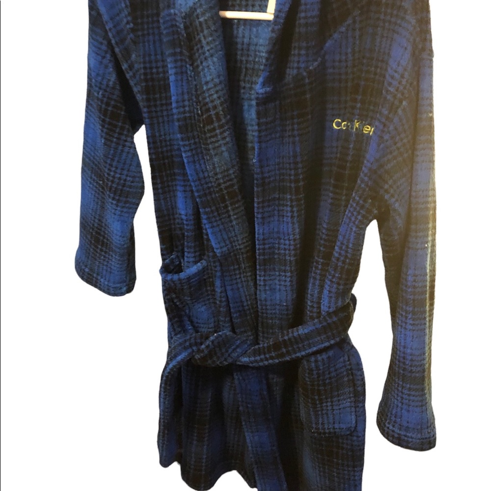 Calvin Klein boys housecoat size 10/12 / Large with pockets & hood